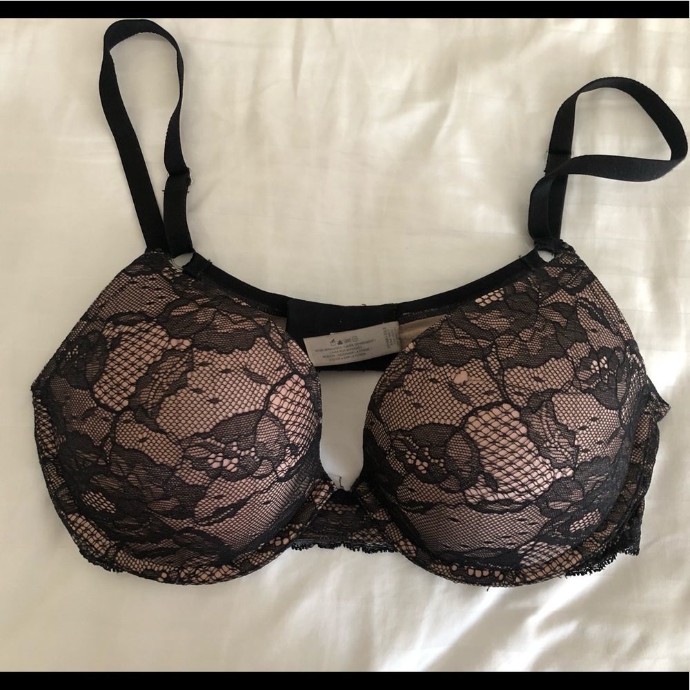 Victoria’s Secret bra | 34D